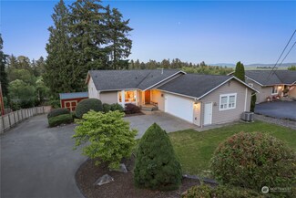 5827 S 2nd Ave, Everett, WA 98208