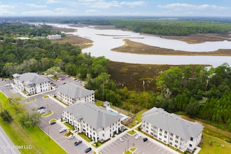 2501 Blvd Unit 231, Ocean Springs, MS 39564