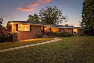 1511 Bunker Hill Dr, Chattanooga, TN 37421
