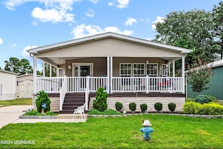 1307 Floral Way, Whiting, NJ 08759