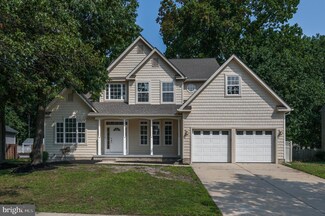 6 Phebe Ct, Sicklerville, NJ 08081