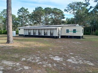 11690 81 St, Morriston, FL 32668
