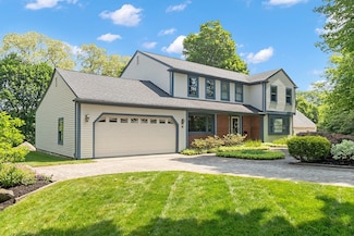 49 South St, Rockport, MA 01966
