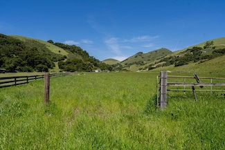 100 Old Stage Rd, San Juan Bautista, CA 95045