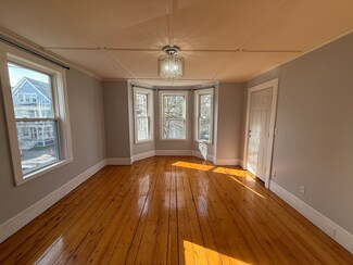 50 Estes St Unit 1, Lynn, MA 01902