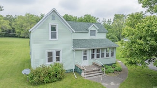 8718 W State Road 14, Rensselaer, IN 47978
