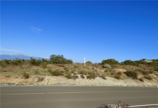 22990 Sky Mesa Rd, Homeland, CA 92548