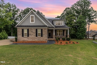 90 Starwood Dr, Garner, NC 27529