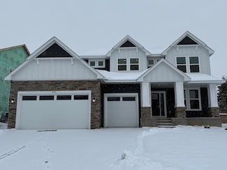 8704 Periwinkle Blvd, Woodbury, MN 55129