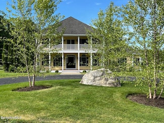 121 E Dugway Rd, Lenox, MA 01240