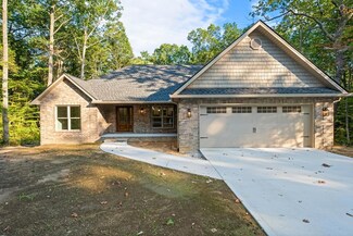 93 W Westridge Trail, Monterey, TN 38574