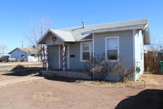 922 N Warren Ave, Winslow, AZ 86047