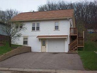 1437 Oakview Dr, Saint Charles, MN 55972