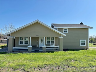 129 W Tahlequah Ave, Sulphur, OK 73086