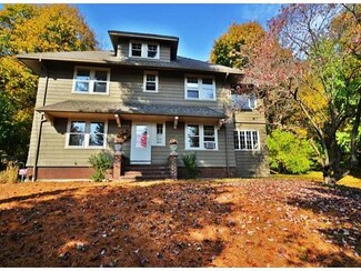 900 Highland Ave, Rochester, NY 14620