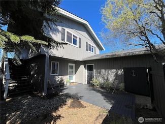 373 Sand Dune Ave NW, Ocean Shores, WA 98569