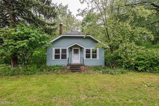 8706 Stearns Rd, Olmsted Township, OH 44138