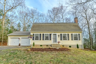 40 Hagstrom Rd, North Grosvenordale, CT 06255