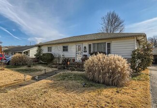 418 W Mill Rd, Evansville, IN 47710