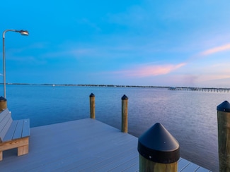 355 Shore Dr, Ellenton, FL 34222
