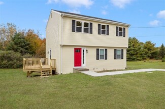 109 Brown Ave, Johnston, RI 02919