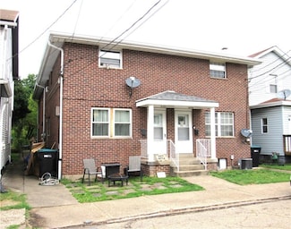 607 E 2nd Ave, Tarentum, PA 15084