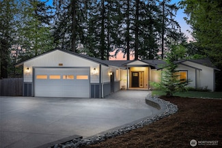 7429 NE 129th St, Kirkland, WA 98034