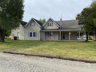 701 E 300 S, Tipton, IN 46072