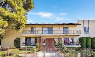 756 N Inglewood Ave Unit 22, Inglewood, CA 90302