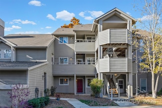 2545 Stockbridge Dr, Charlotte, NC 28210