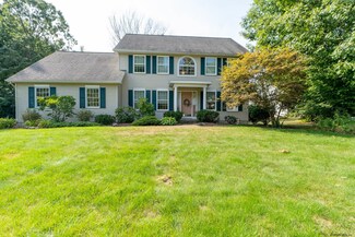 1 N Carolina Ct, Rexford, NY 12148