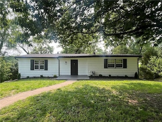 2816 N 58th St, Kansas City, KS 66104