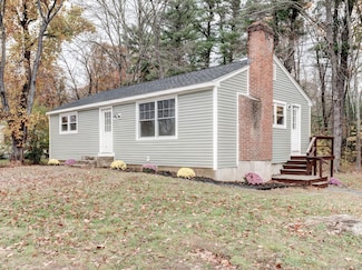 52 North Rd, East Granby, CT 06026