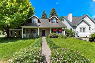 1320 Mathison Dr, Sandpoint, ID 83864
