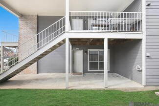 5137 Nicholson Dr Unit B29, Baton Rouge, LA 70820