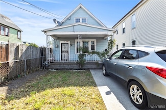 73 Quincy St, Buffalo, NY 14212
