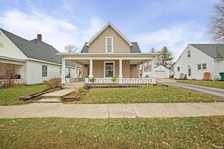 214 E Columbia St, Flora, IN 46929