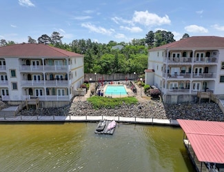 1380 Airport Rd, Hot Springs National Park, AR 71913
