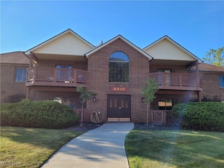 8595 Scenicview Dr Unit S104, Broadview Heights, OH 44147