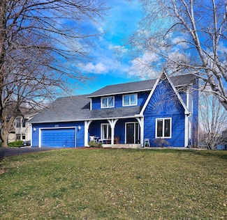 6441 Pleasant Park Dr, Chanhassen, MN 55317