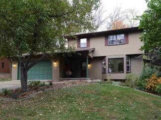 6609 Sutton Rd, Madison, WI 53711