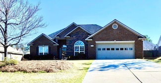 843 Wickham Dr, Graniteville, SC 29829