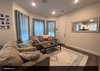 10 Elliott Place Unit 3R, Peabody, MA 01960
