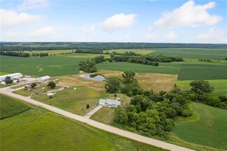 426 W 148th St S, Mitchellville, IA 50169