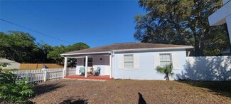 3631 Park St N, Saint Petersburg, FL 33710