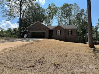 1045 Long Dr, Newton, NC 28658