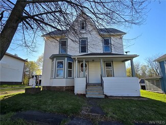 122 Herrick St, Albion, NY 14411