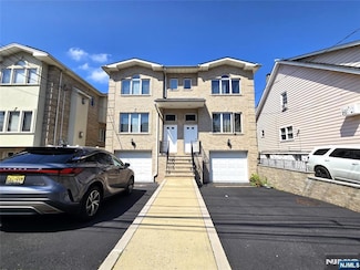 233 Warren Ave Unit B, Fort Lee, NJ 07024