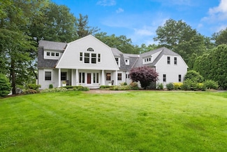 9 Twig Rush Ln, West Newbury, MA 01985