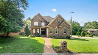 600 Lakemeade Point, Old Hickory, TN 37138